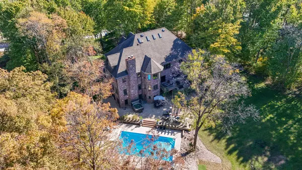 Valparaiso, IN 46383,362 Saint Andre DR