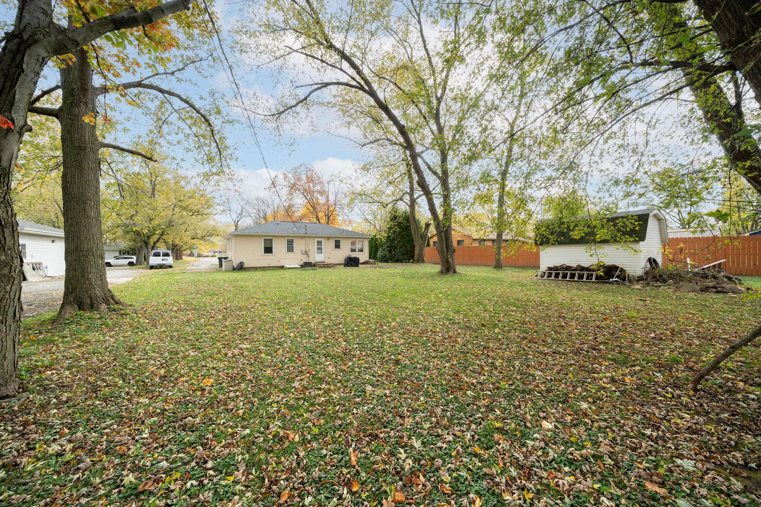 Merrillville, IN 46410,7608 Dakota ST
