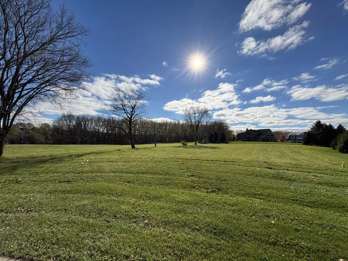 Valparaiso, IN 46385,3255 Climbing Tree CT