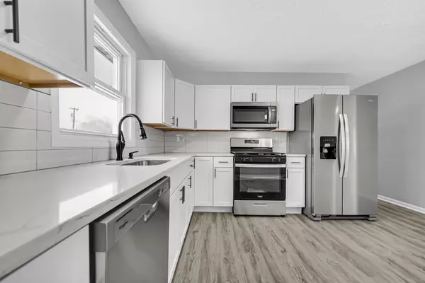 Merrillville, IN 46410,8231 Ellsworth CT