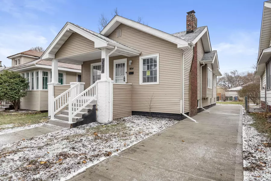 924 Drackert ST, Hammond, IN 46320