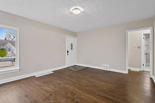 Hammond, IN 46323,7335 Mccook AVE