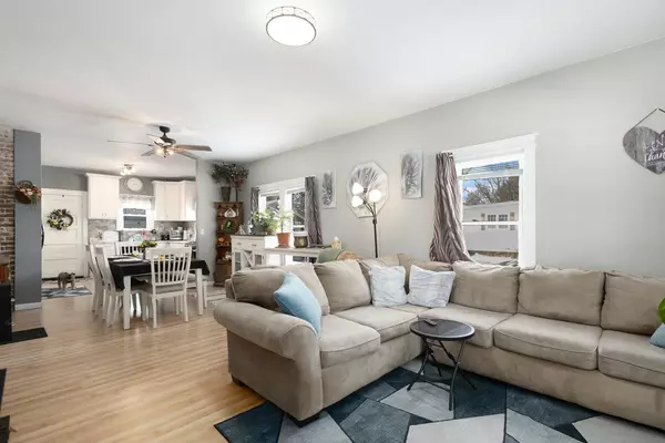 Chesterton, IN 46304,706 S 2nd ST