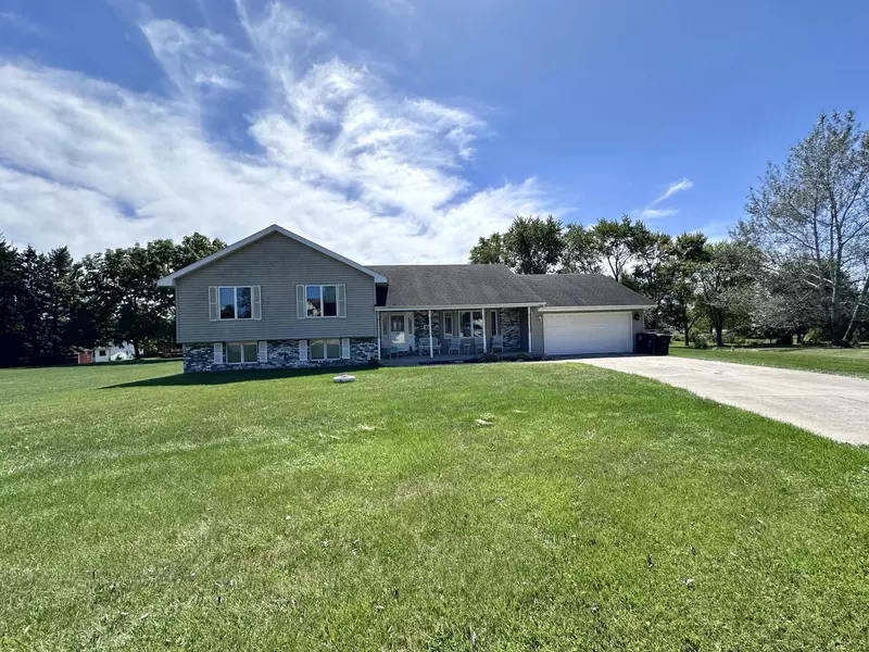 8429 Jasper CT, Merrillville, IN 46410