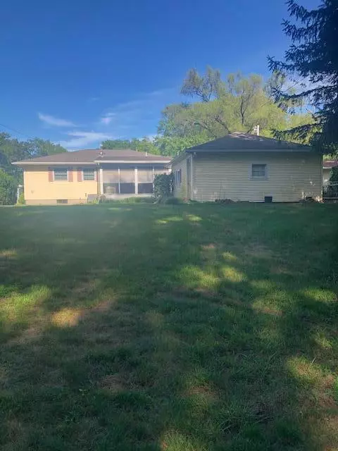 Trail Creek, IN 46360,212 Raven DR