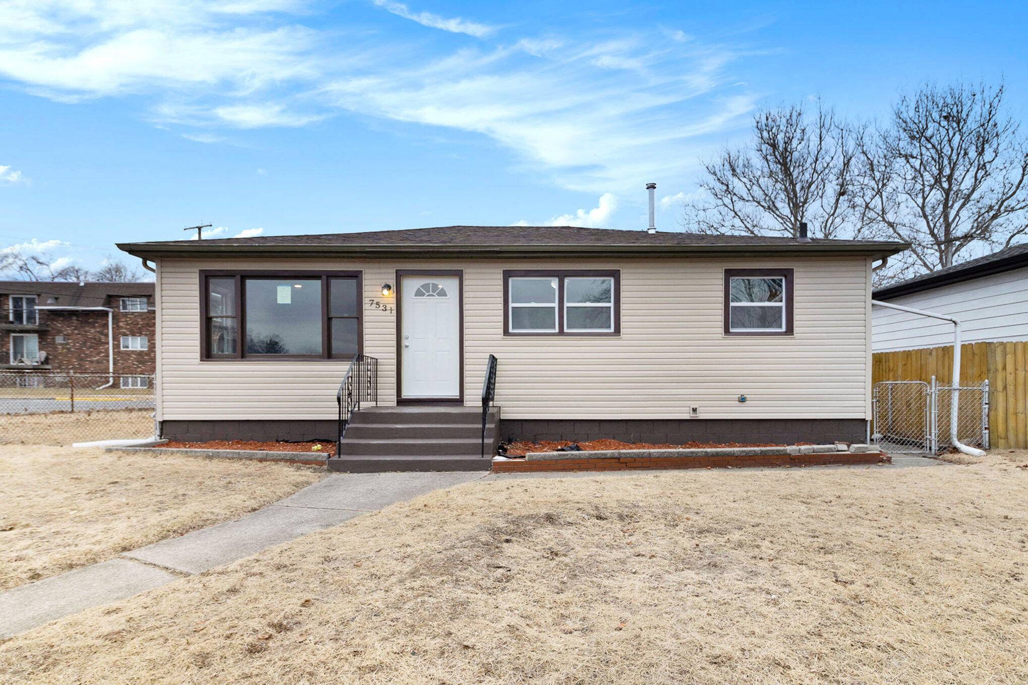 7531 Grand AVE, Hammond, IN 46323