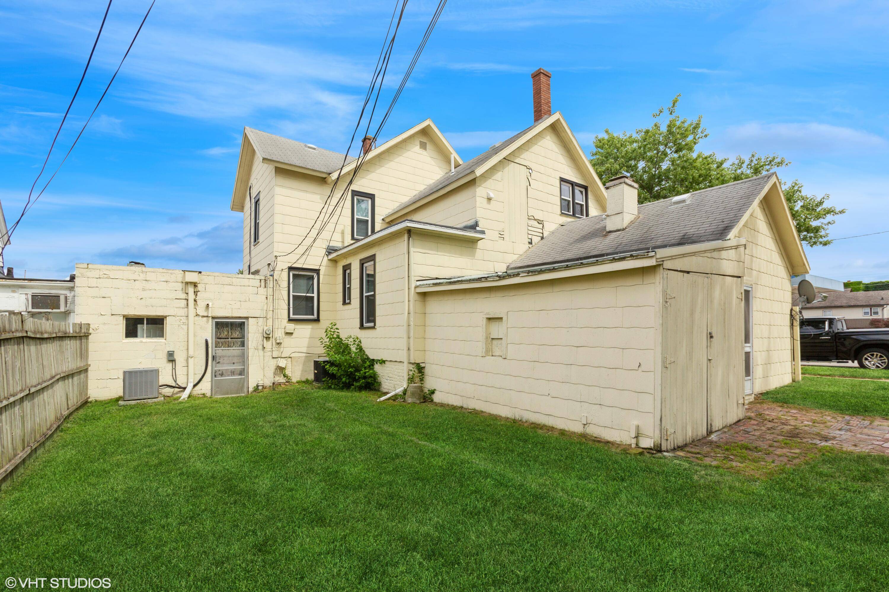 Michigan City, IN 46360,1213 Franklin ST