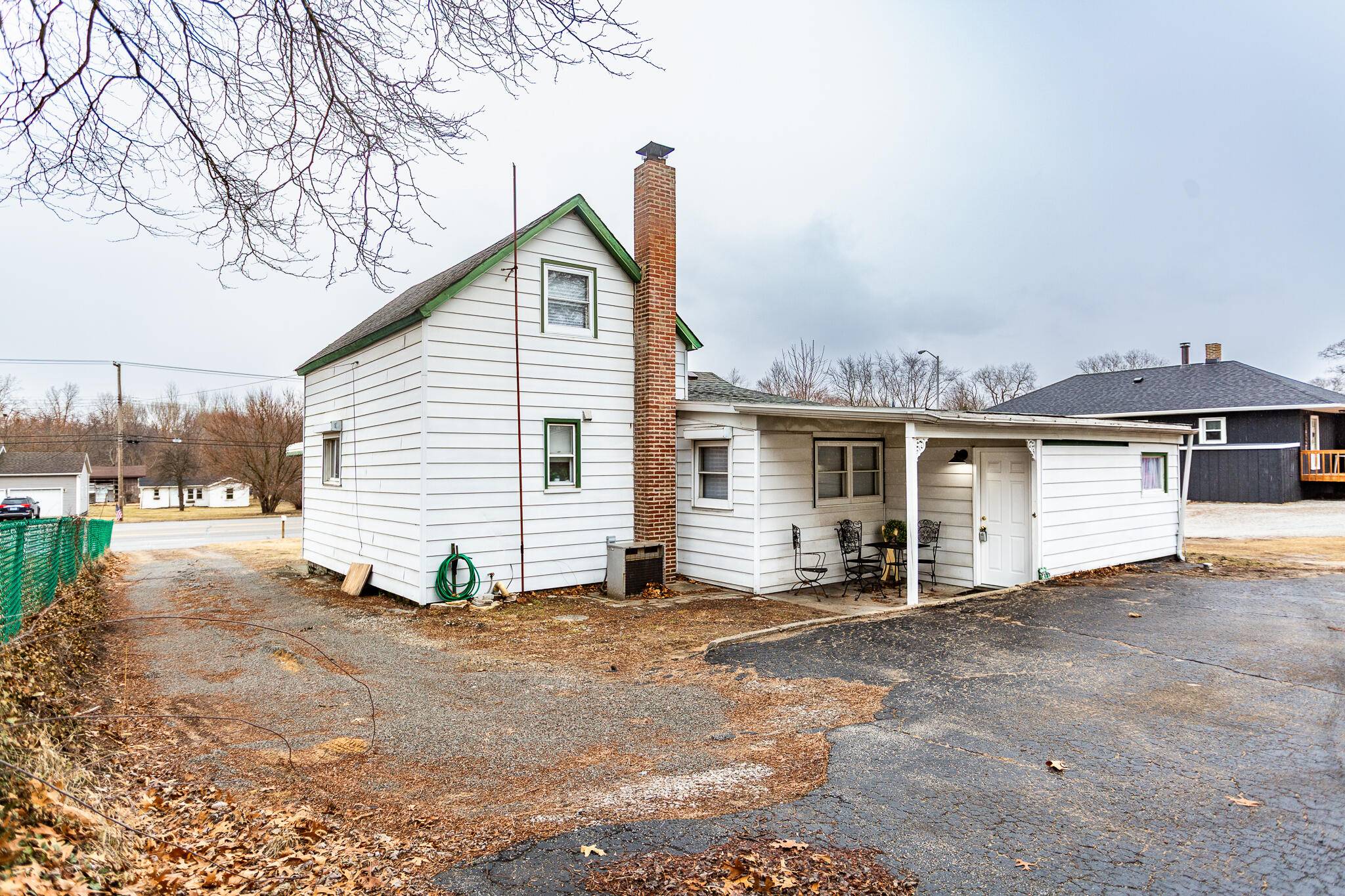 Gary, IN 46408,5015 W Ridge RD