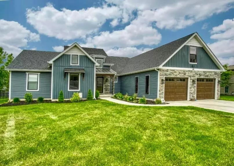 735 Druim TRL, Crown Point, IN 46307
