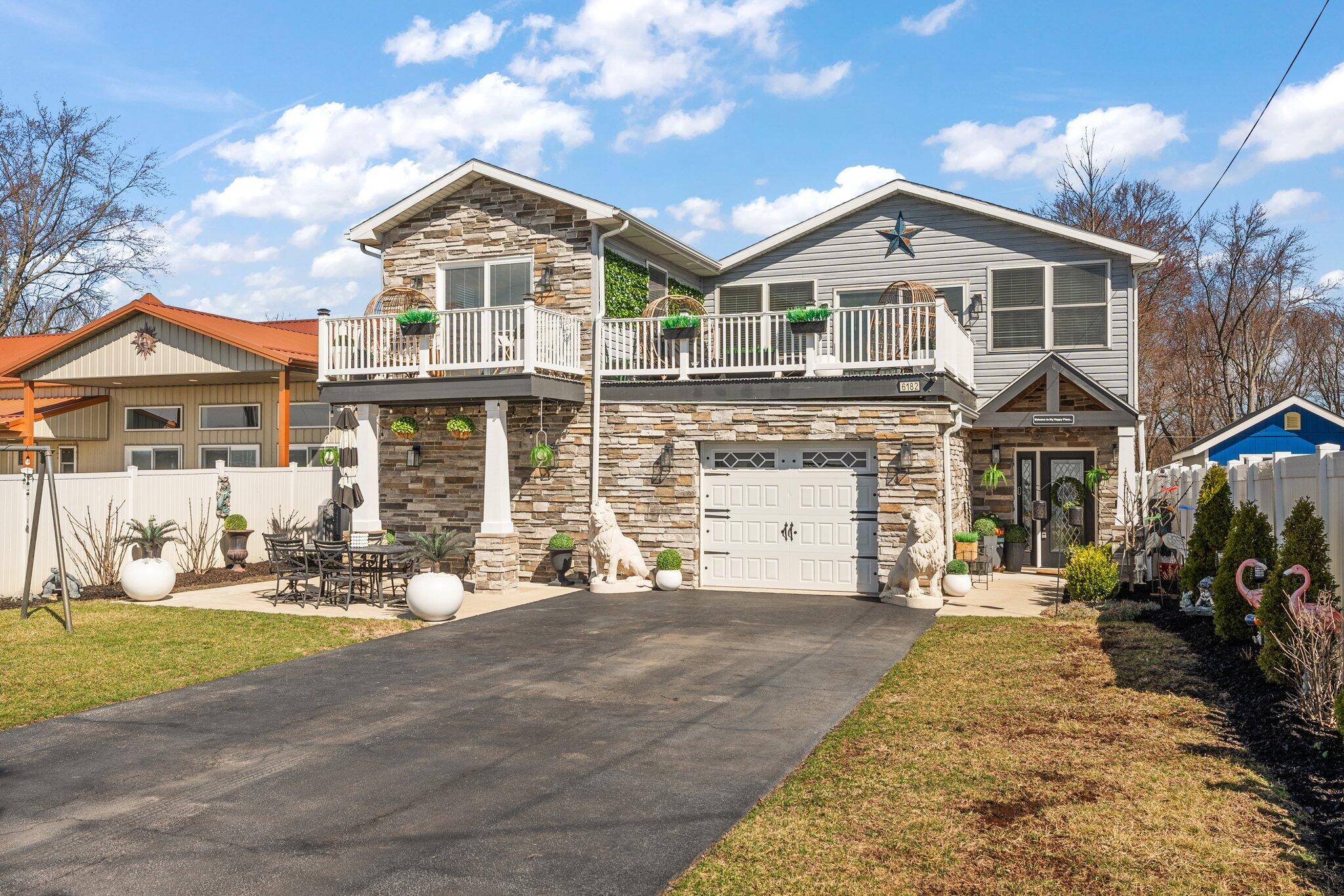 6182 S County Road 210, Knox, IN 46534