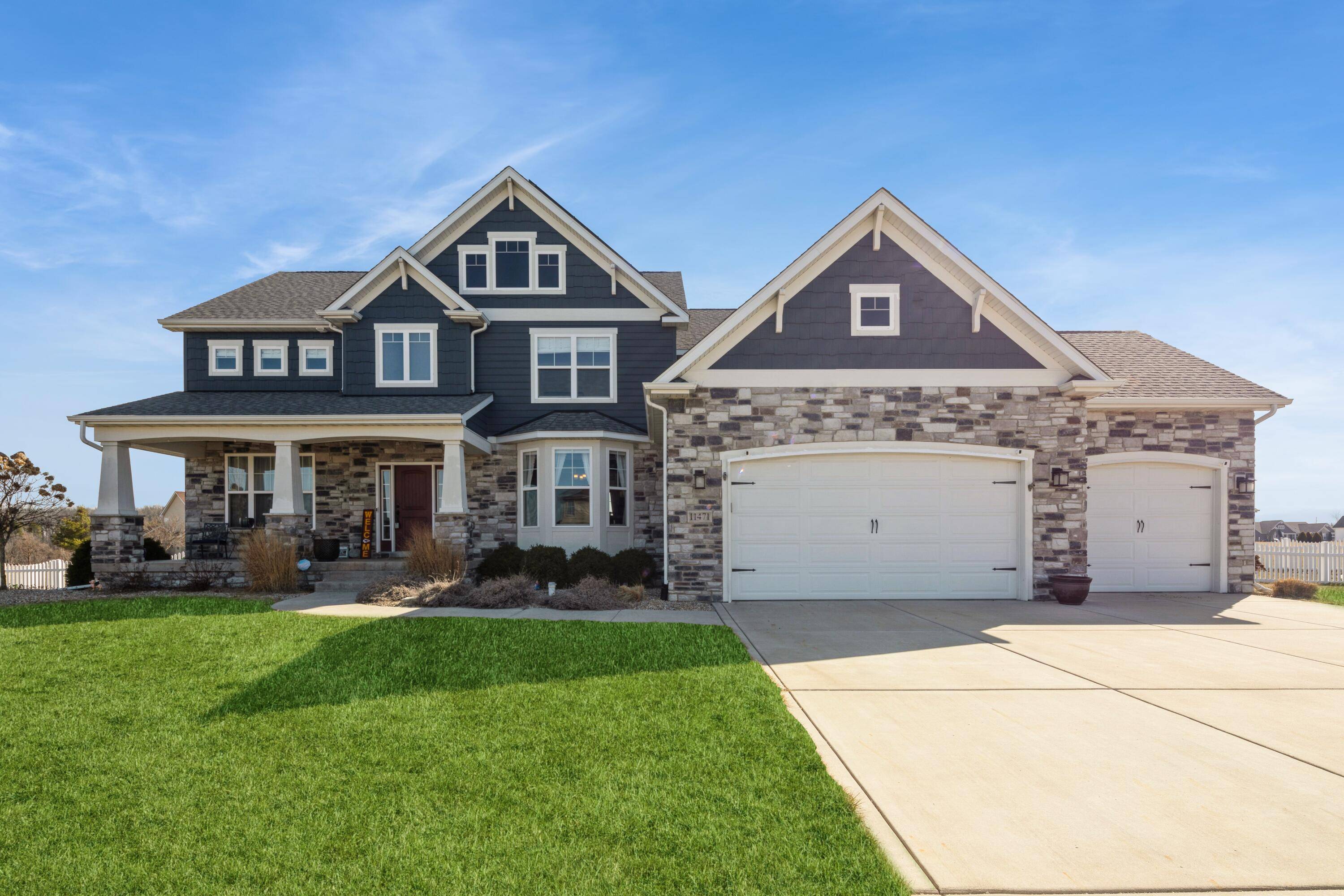 11471 Jay ST, Crown Point, IN 46307