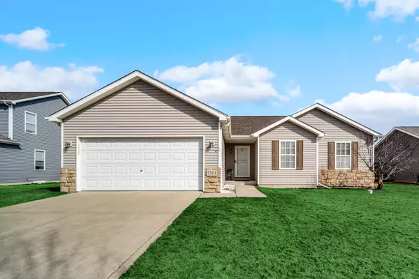 529-1 Hampton Manor CT, Valparaiso, IN 46385
