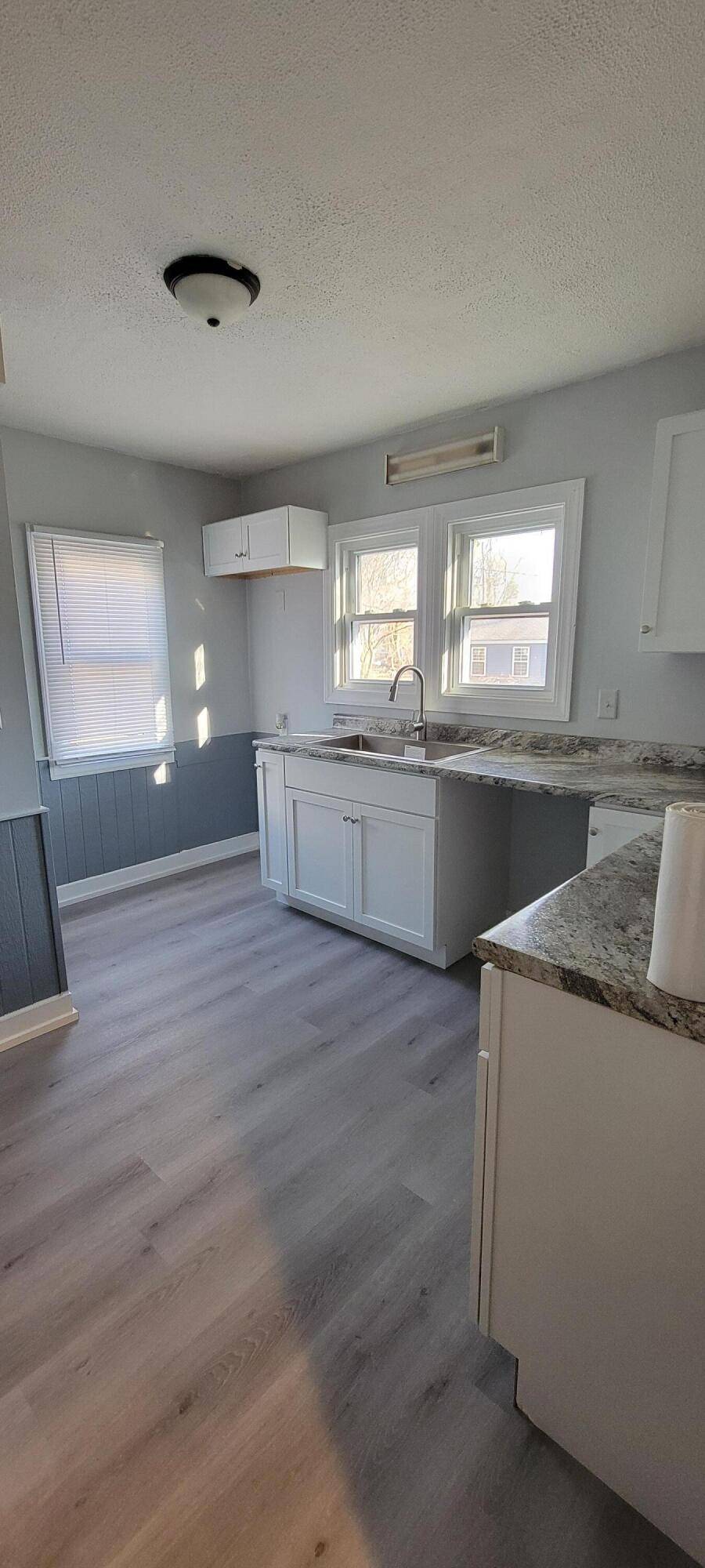 Michigan City, IN 46360,215 Helen ST
