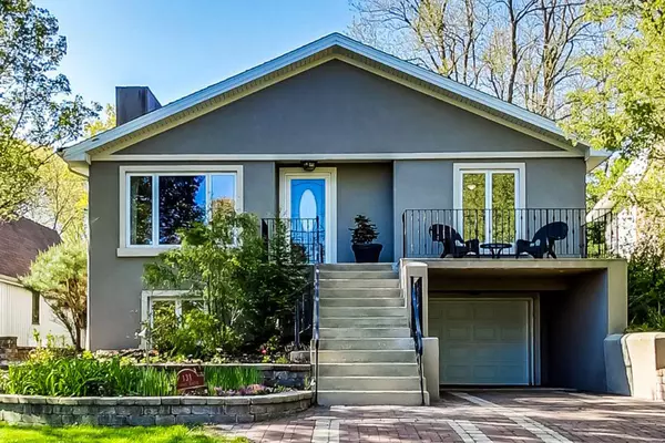 131 Shore DR, Ogden Dunes, IN 46368