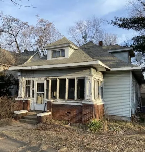 514 Holliday ST, Michigan City, IN 46360