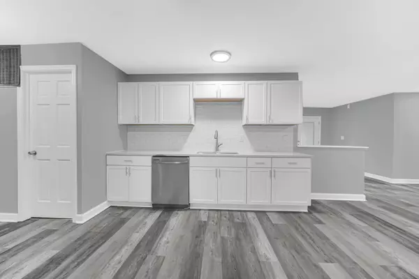 Valparaiso, IN 46385,234 Coolspring DR