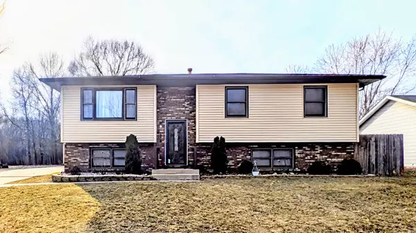 Lake Station, IN 46405,2984 Miami ST