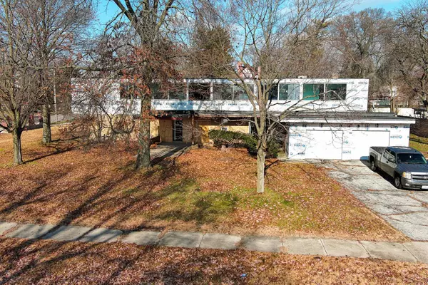 104 Valentine CT, Michigan City, IN 46360