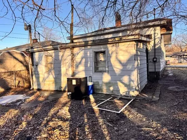 Gary, IN 46409,4044 Louisiana ST