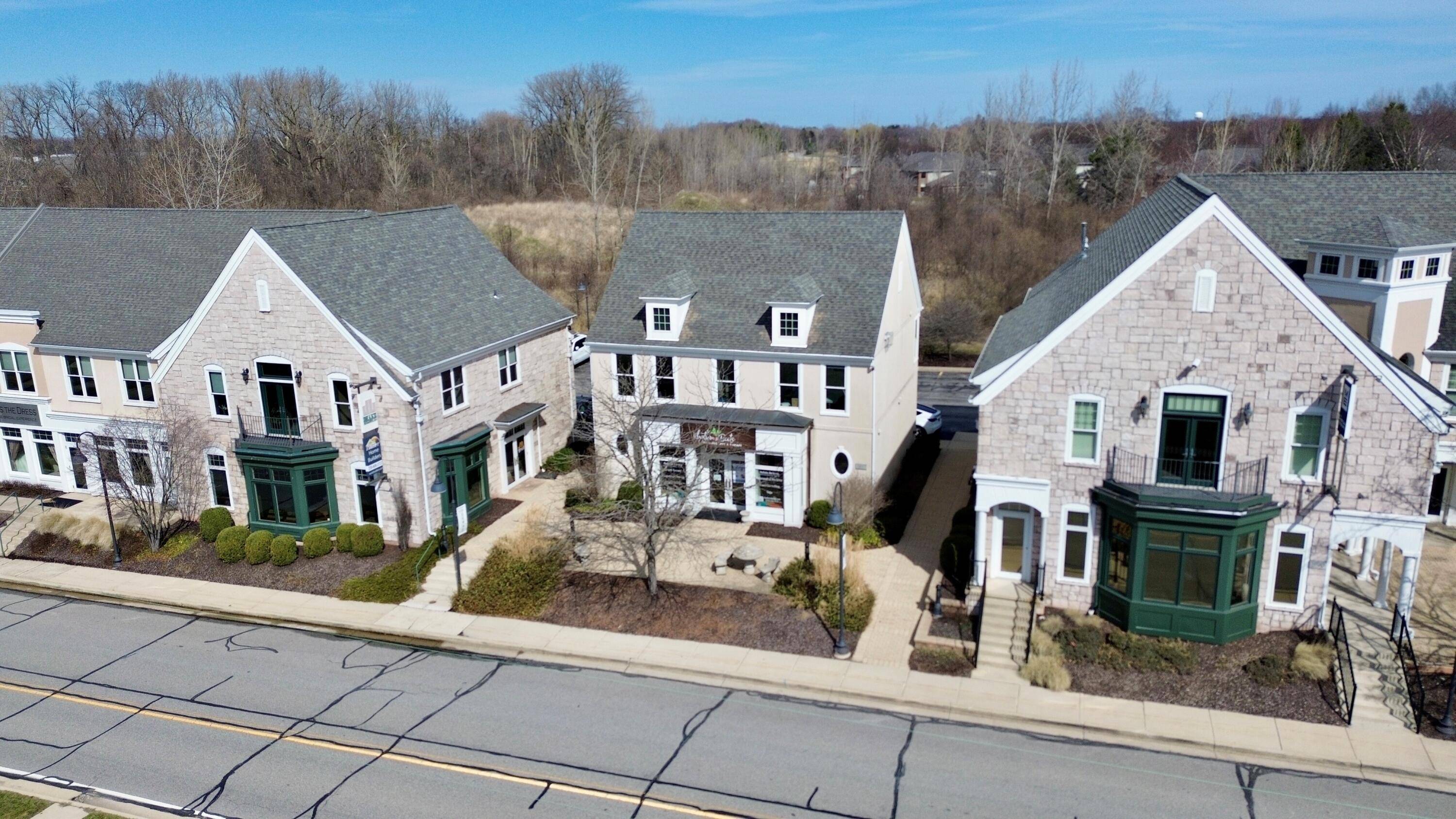 Chesterton, IN 46304,880 E Sidewalk RD