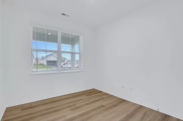 Crown Point, IN 46307,521 E 127th PL