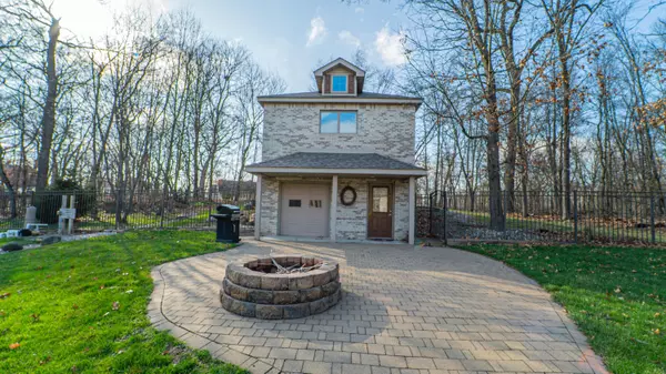 Wheatfield, IN 46392,10358 Mulligan DR