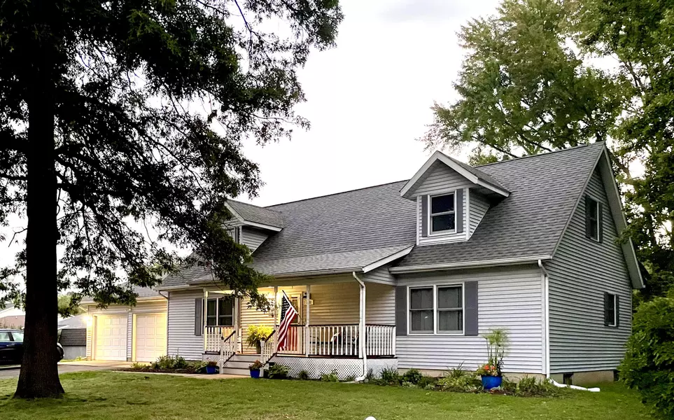 205 S 20th ST, Chesterton, IN 46304