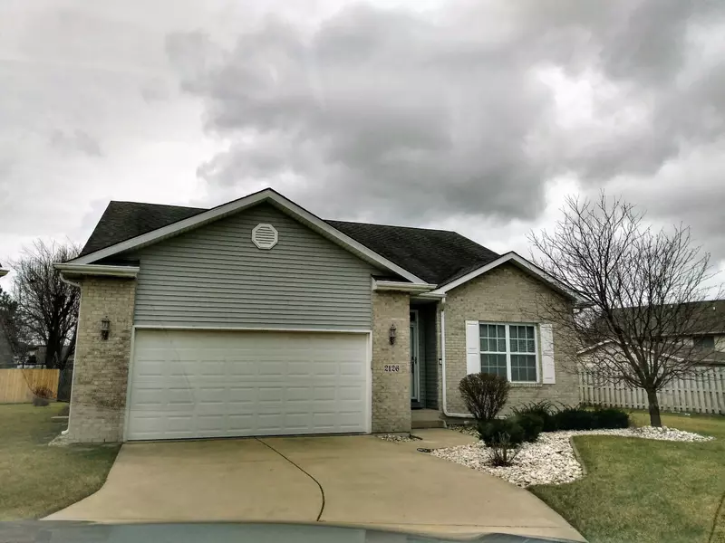 2126 Zandstra CT, Highland, IN 46322