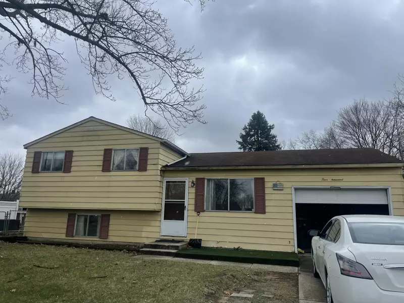 4003 Pleasant Point CT, Mishawaka, IN 46544