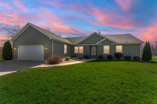 2962 N 100, La Porte, IN 46350