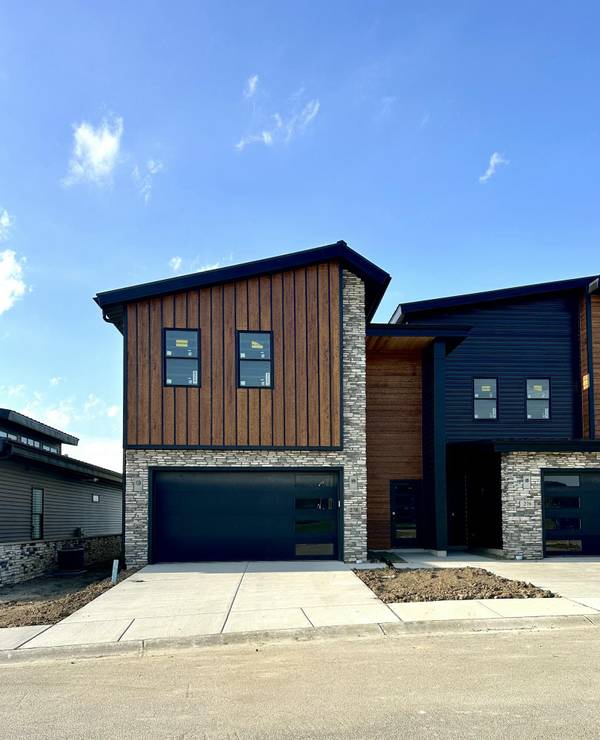 278 Sawgrass DR,  Crown Point,  IN 46307