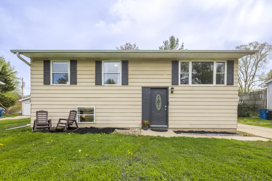 7745 Durbin ST, Schererville, IN 46375