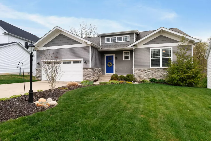 3911 Crown DR, Valparaiso, IN 46383