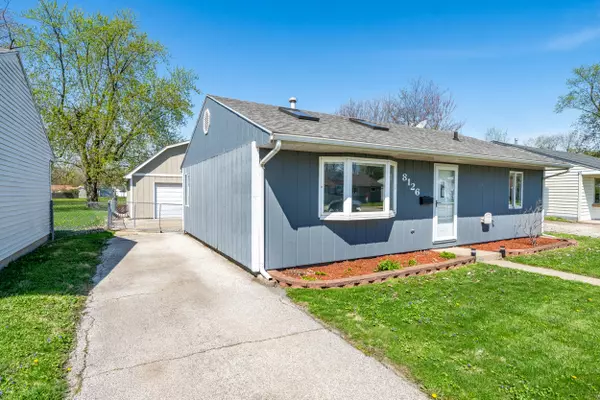 8126 Robertson PL, Highland, IN 46322