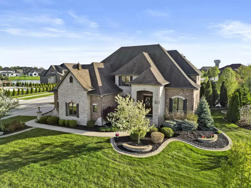 8635 W 105th AVE, St. John, IN 46373