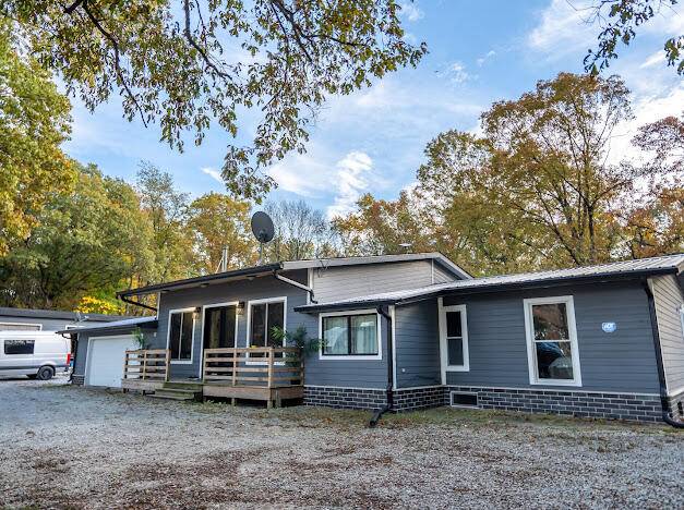 North Judson, IN 46366,7175 W 850