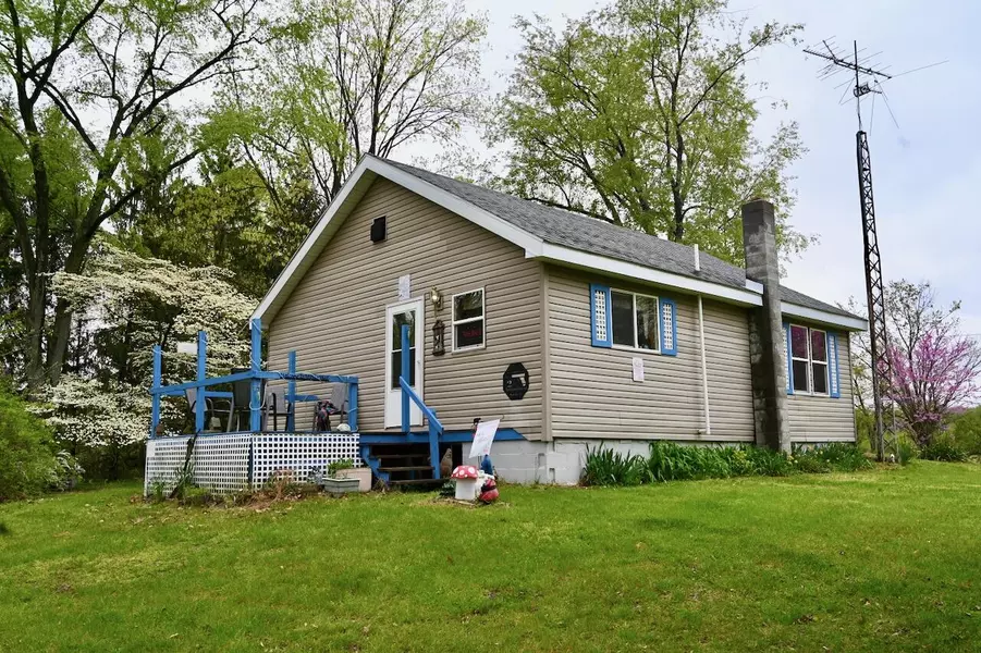 10366 N 300, La Porte, IN 46350