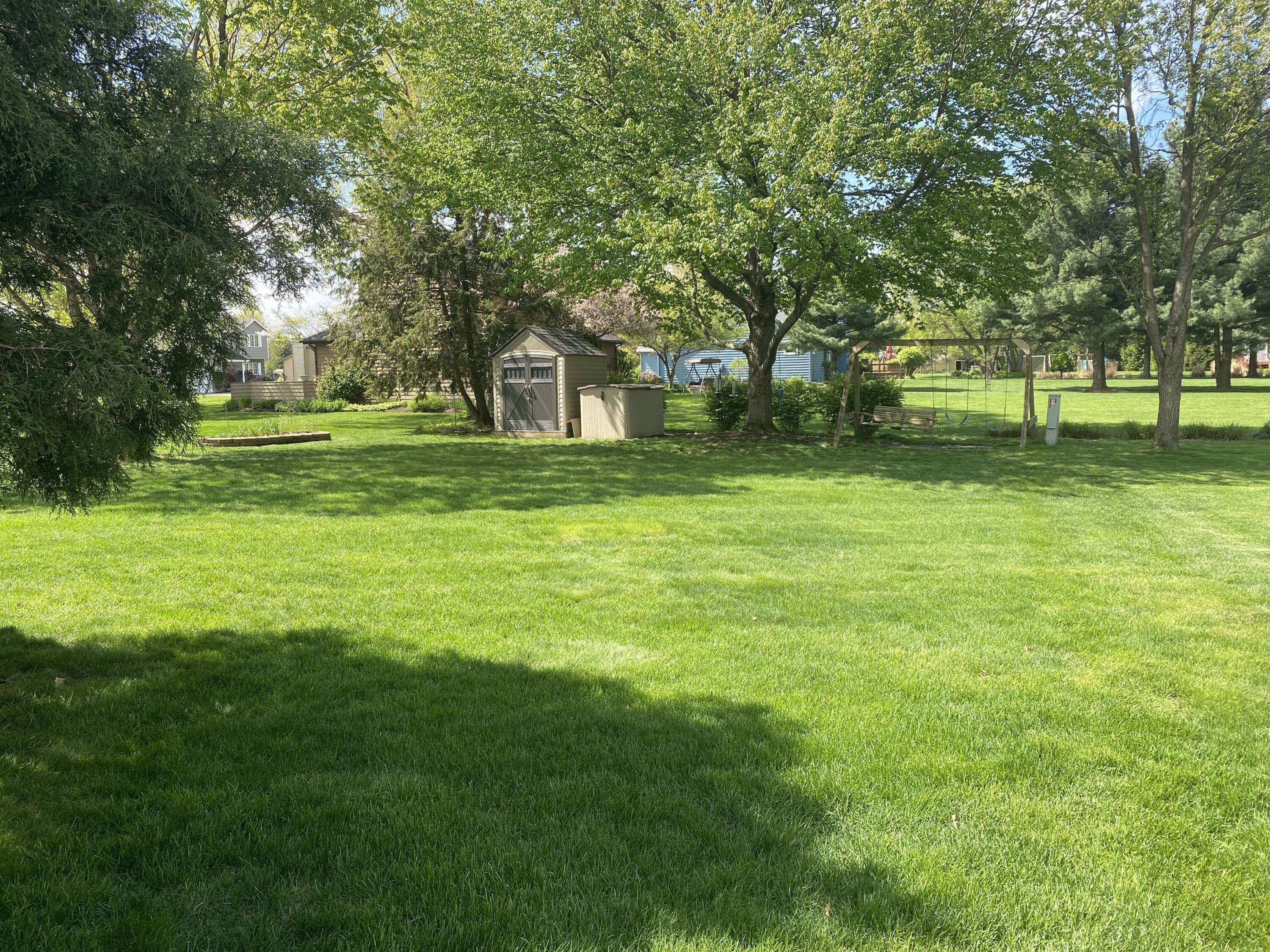 Chesterton, IN 46304,972 Sandpiper DR