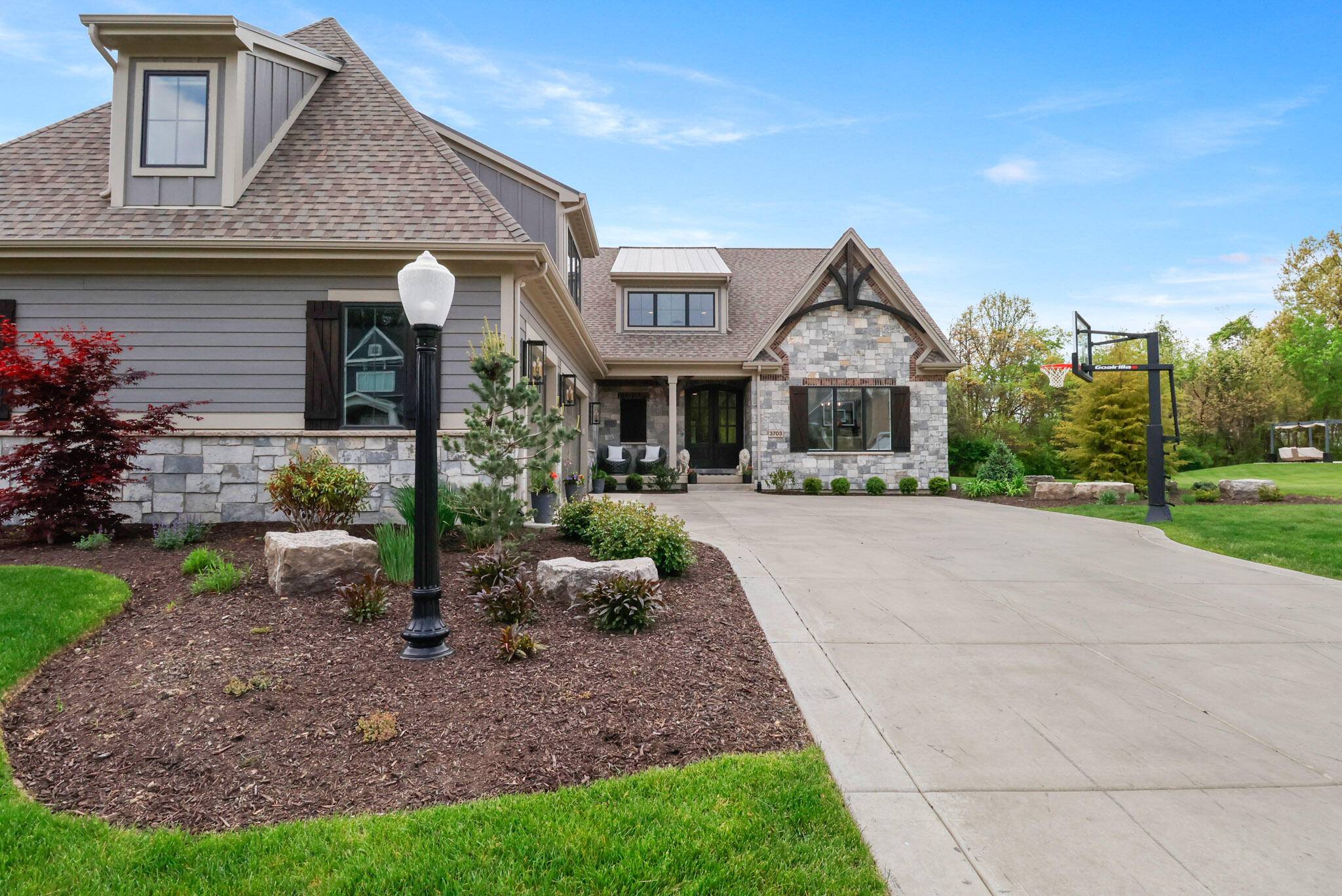 Valparaiso, IN 46385,3703 Brigata DR