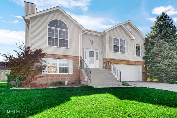 Hobart, IN 46342,245 Pheasant Run DR