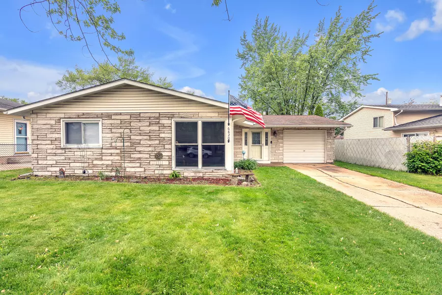 6820 Harrison ST, Merrillville, IN 46410