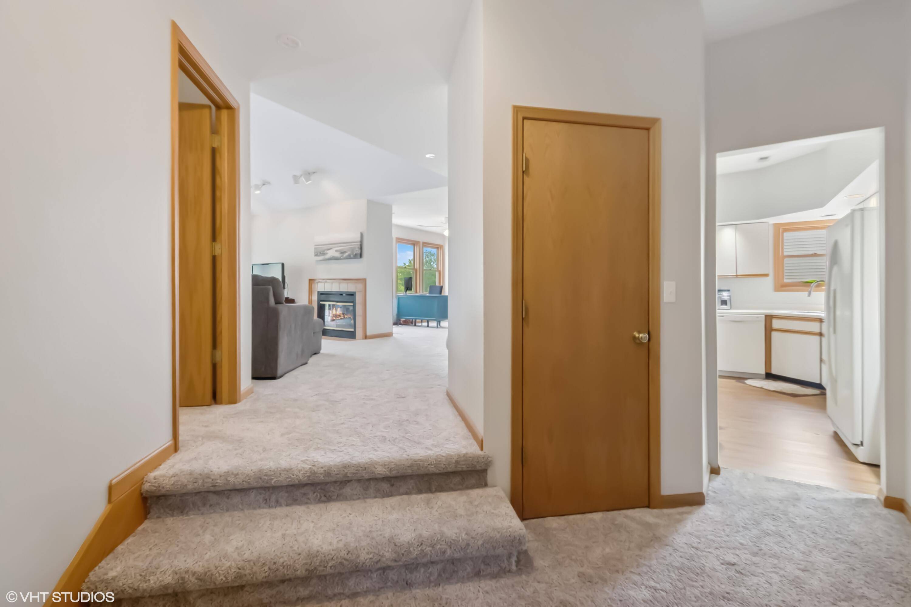 Valparaiso, IN 46383,512 Glade PL