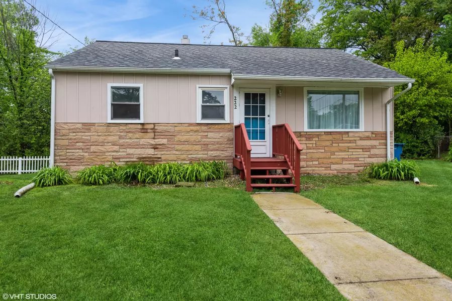 222 Chief CIR, Chesterton, IN 46304