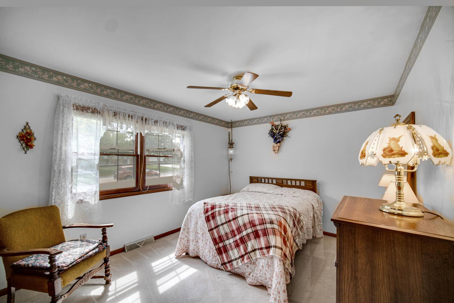 Hebron, IN 46341,171 Linden CT
