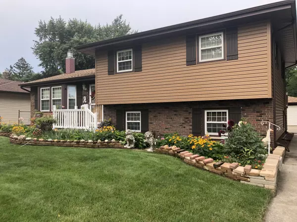 Munster, IN 46321,8230 Beech AVE