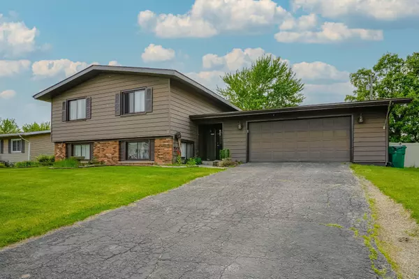 Valparaiso, IN 46385,548 Robyn RD #B