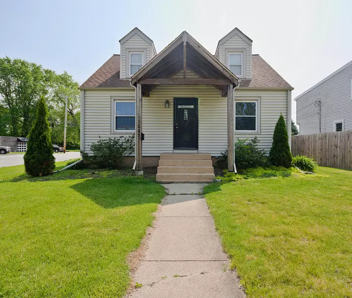 247 N Raymond ST, Griffith, IN 46319