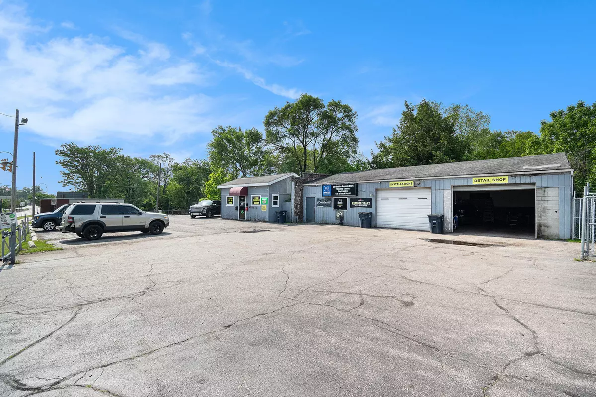 Michigan City, IN 46360,1247 E Michigan BLVD