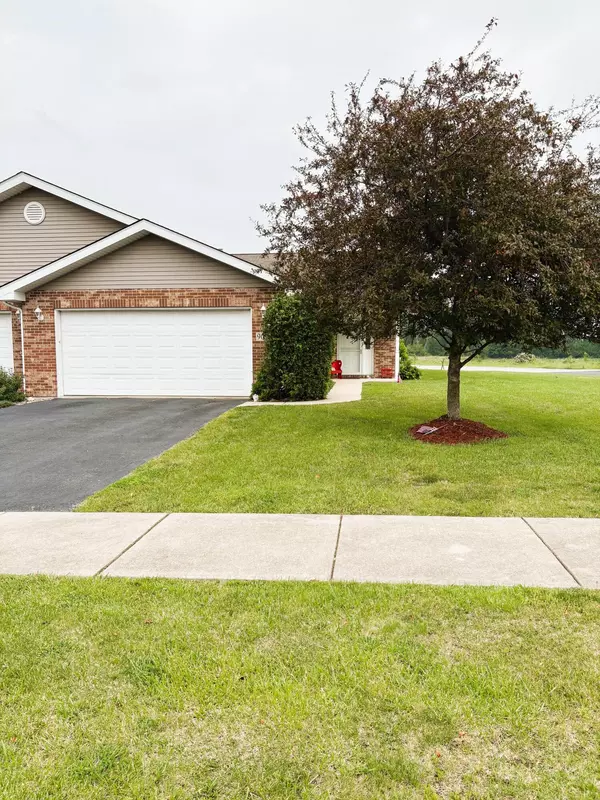 9096 Carolina CT, Merrillville, IN 46410