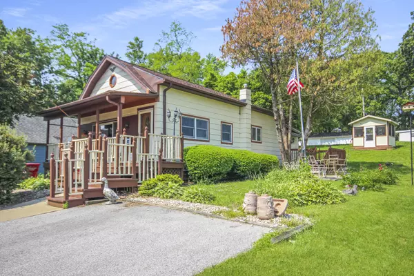 13958 Huseman ST, Cedar Lake, IN 46303